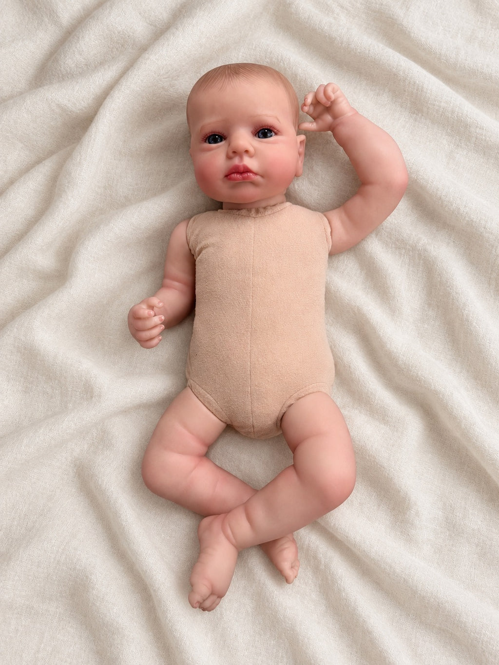 Laia ❤️ Muñeca Realista 48cm 1,8kg | Bebé Estilo Reborn Vinilo con Ojos Azules