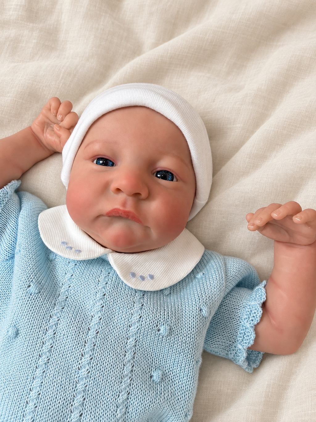 MARC 🎠 Muñeco Realista 44cm 2.3kg | Bebé Estilo Reborn Vinilo con Ojos azules