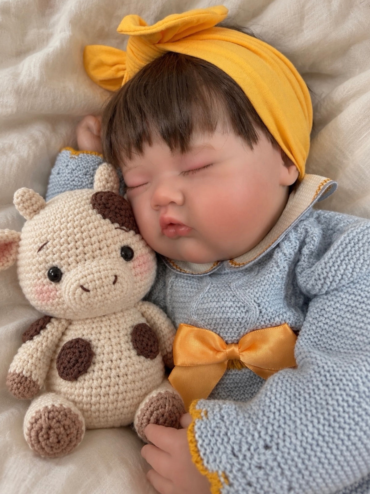 Li 💛 Muñeca Realista 48cm 2,14kg | Bebé Estilo Reborn Vinilo con Ojos Cerrados