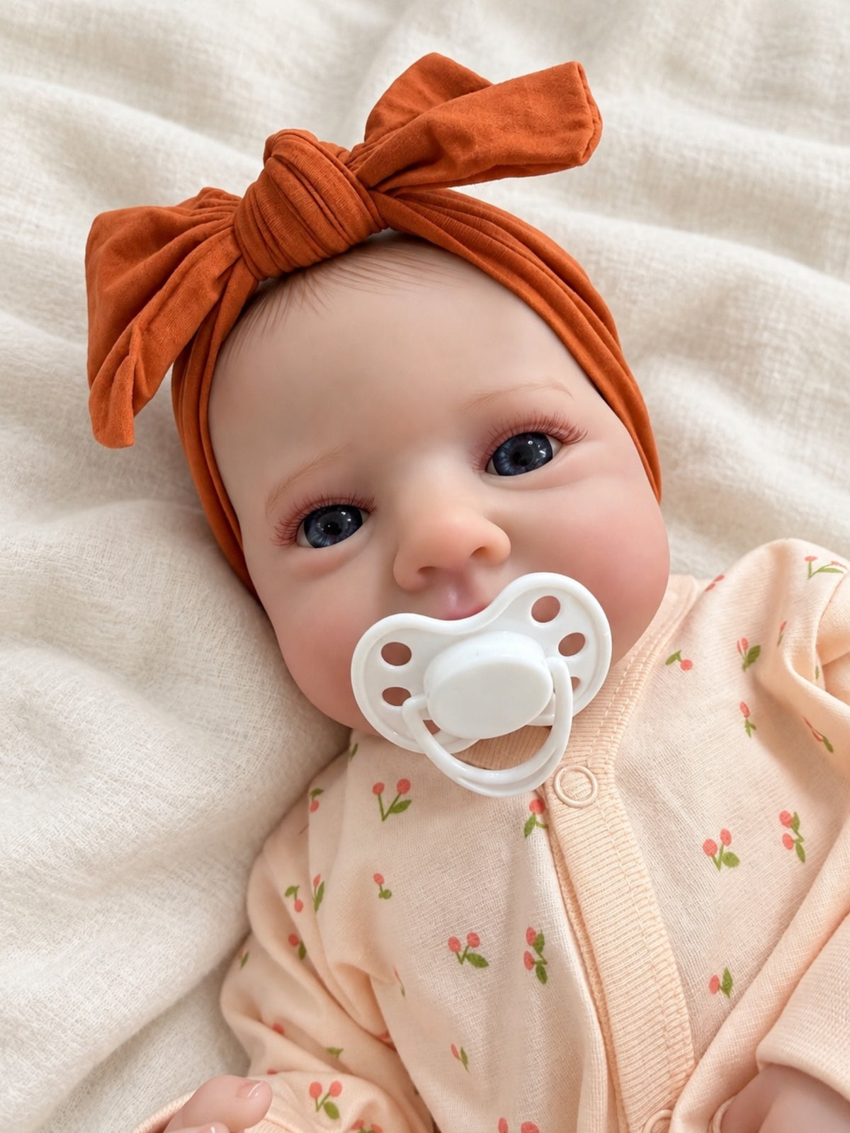 Laia ❤️ Muñeca Realista 48cm 900gr | Bebé Estilo Reborn Vinilo con Ojos Azules